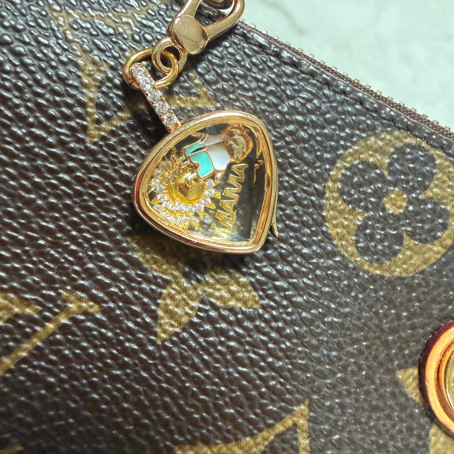 Charm Linked